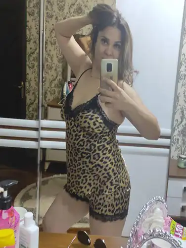 Independent call girl roma nigam